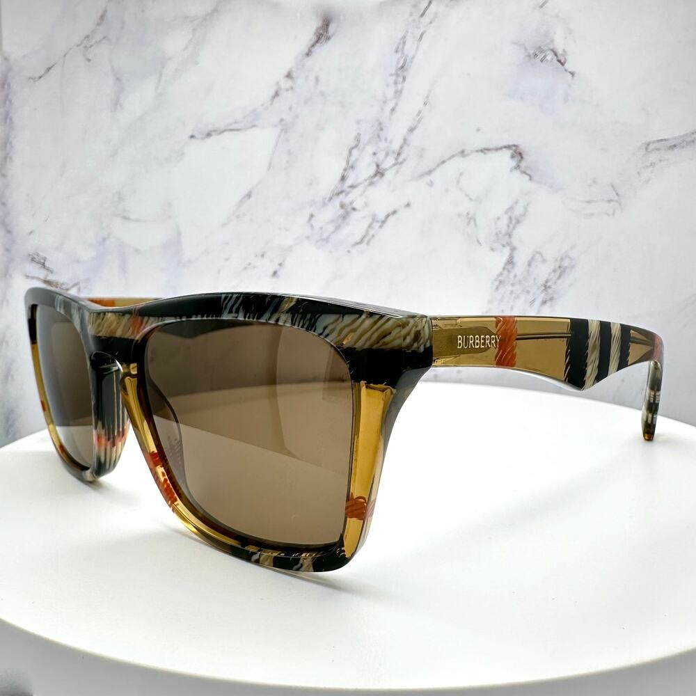 NEW Burberry Sunglasses - Picture 4 of 16